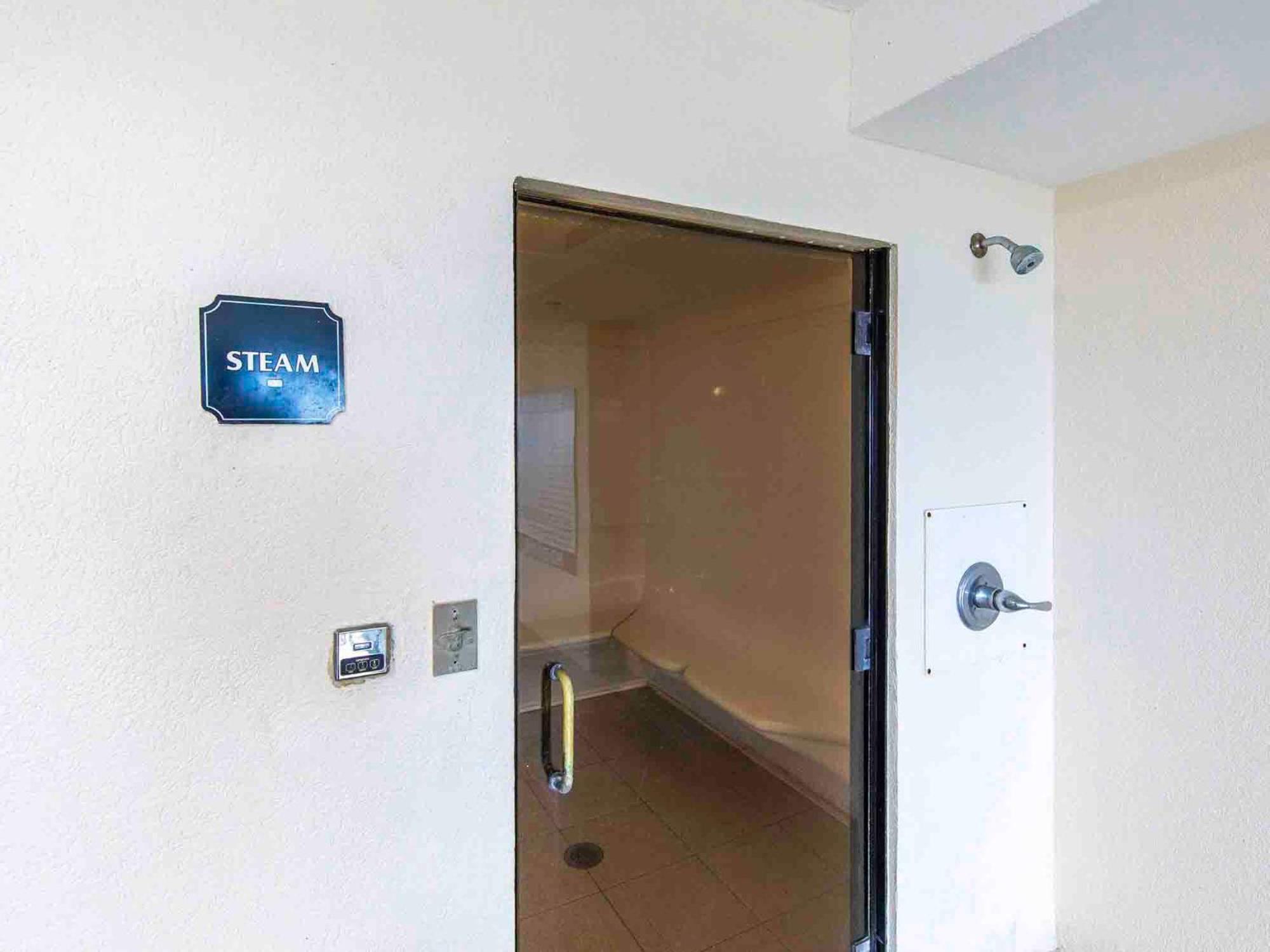 Twin Palms 1501 Apartment