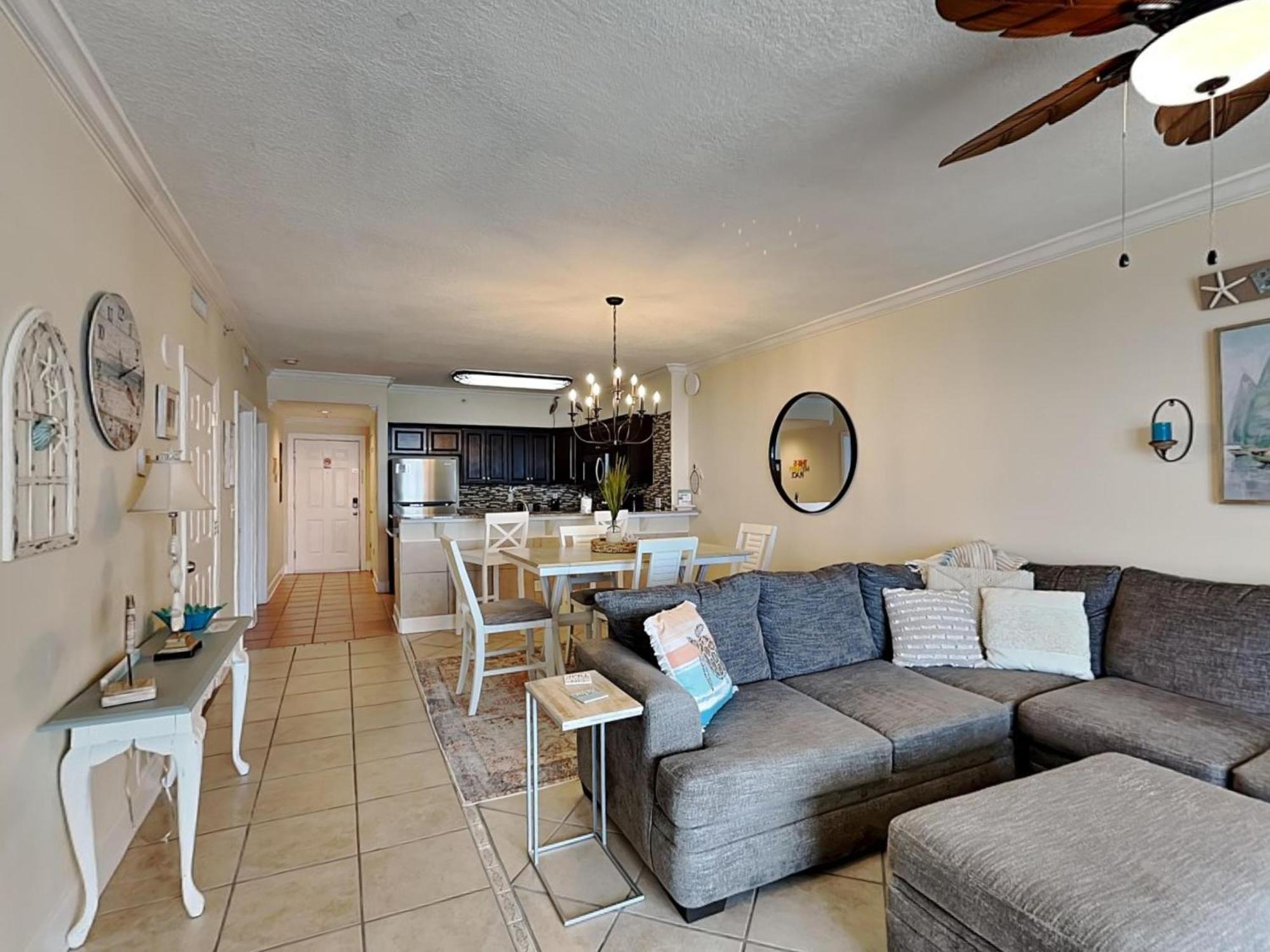 Twin Palms 1501 *