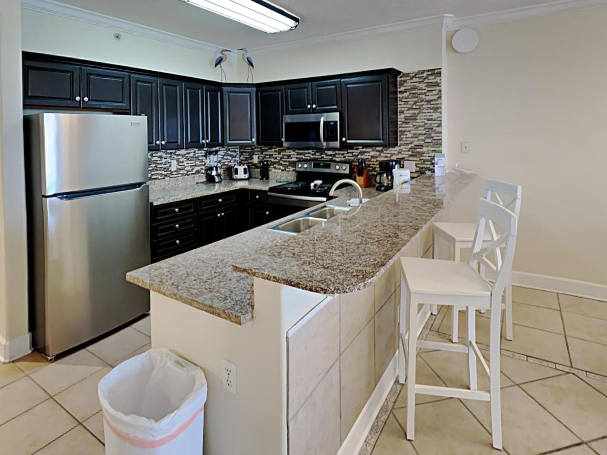 Twin Palms 1501