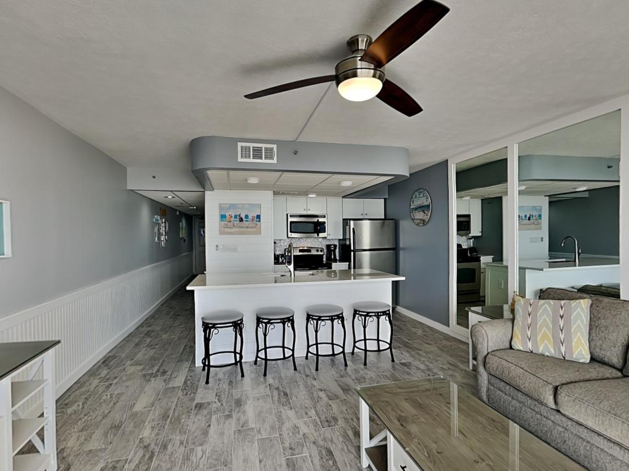 Apartment Edgewater And Golf - 1 Bedroom By Collection *
