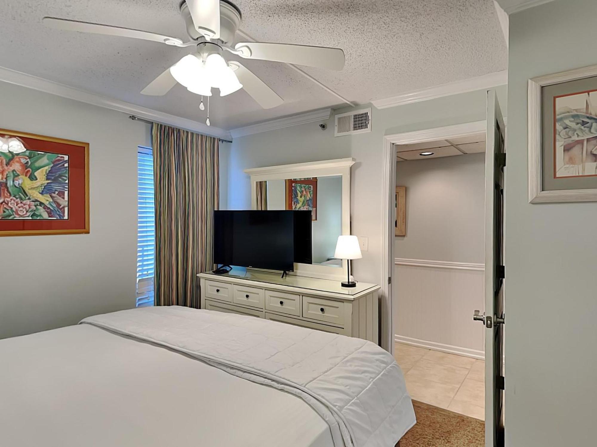 Edgewater And Golf - 1 Bedroom By Collection