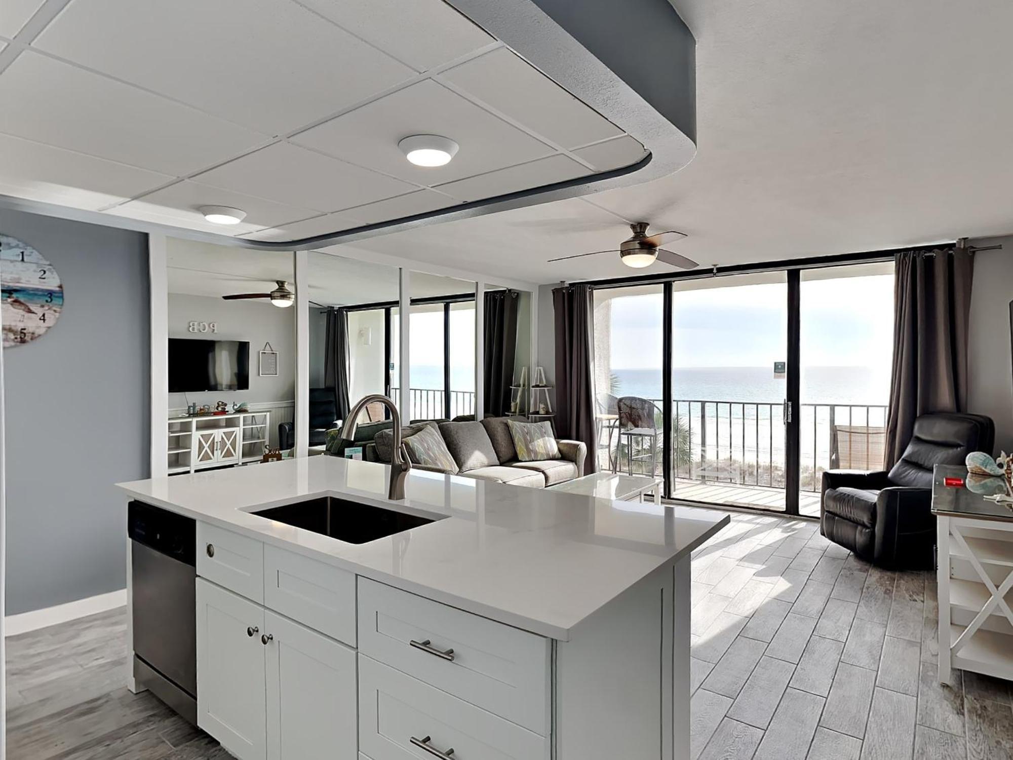 Apartment Edgewater And Golf - 1 Bedroom By Collection