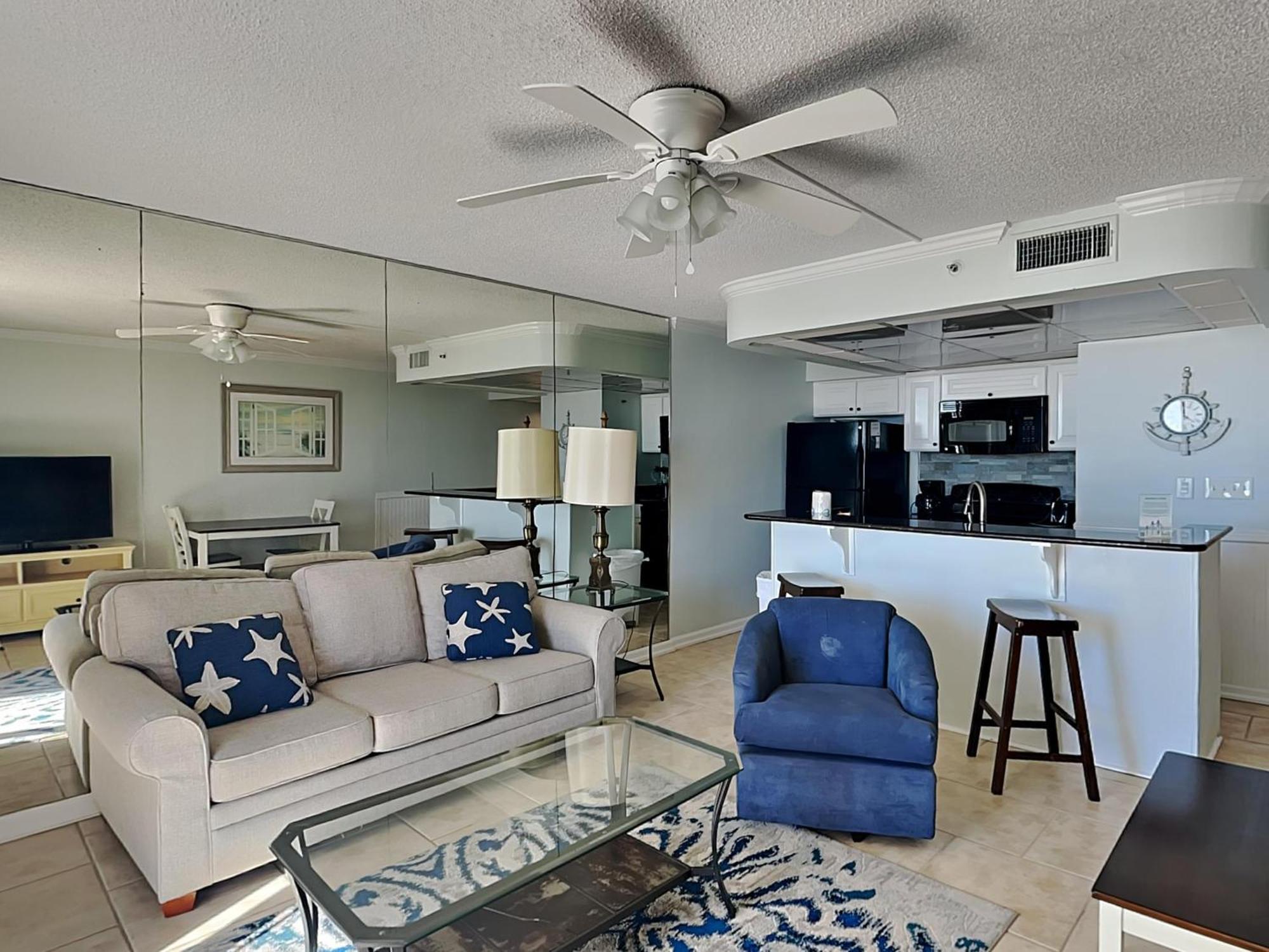 Edgewater And Golf - 1 Bedroom By Collection *