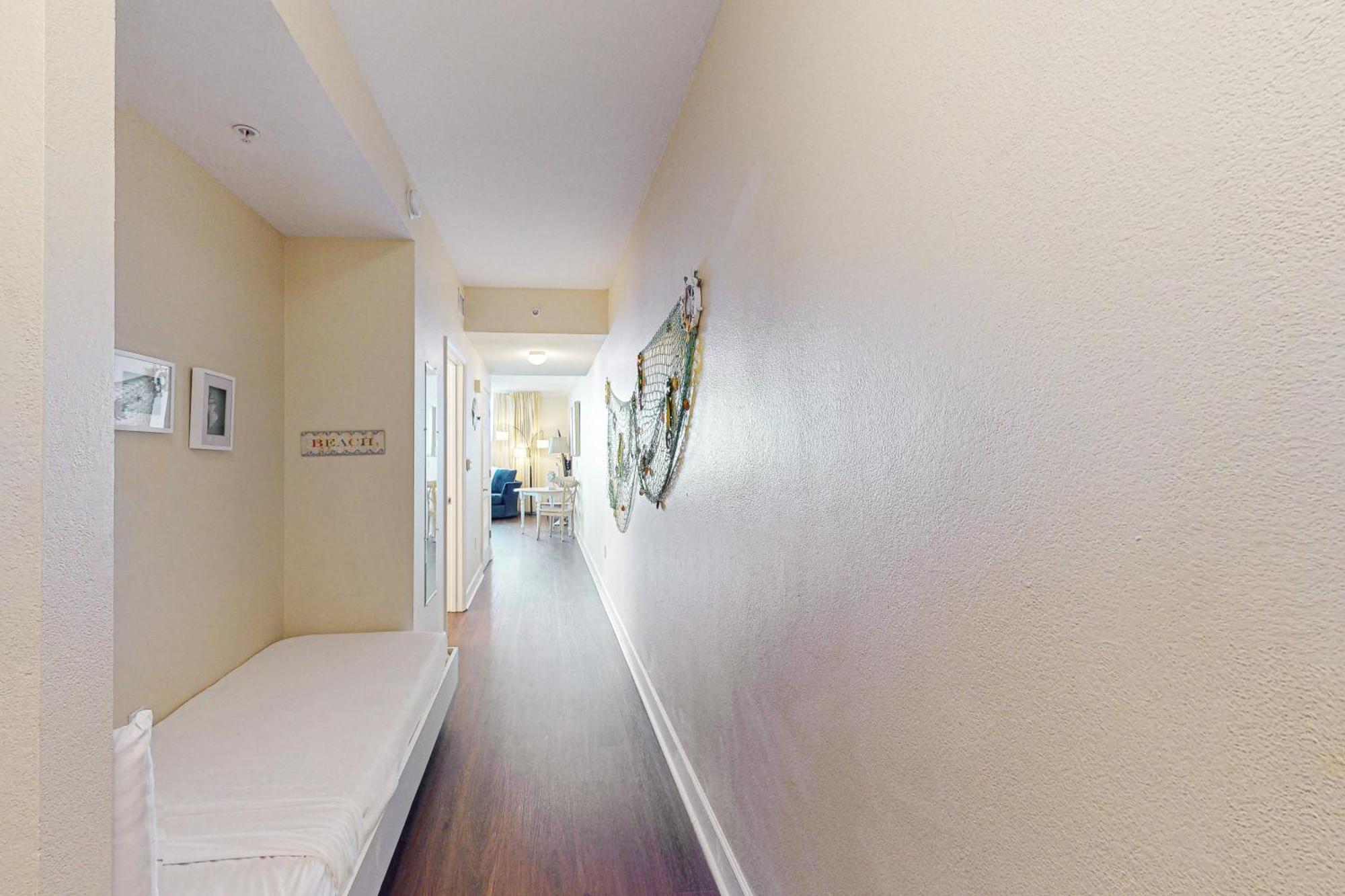 Tidewater 1706 Apartment