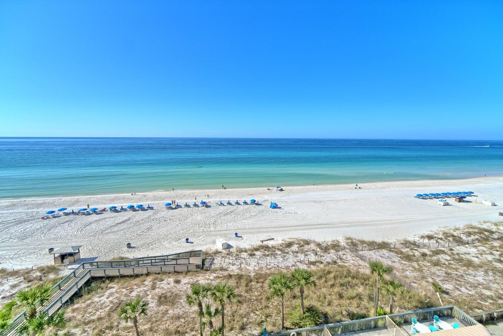Amazing Tropical With Complimentary Chairs And Umbrellas - Unit 0706 Panama City Beach