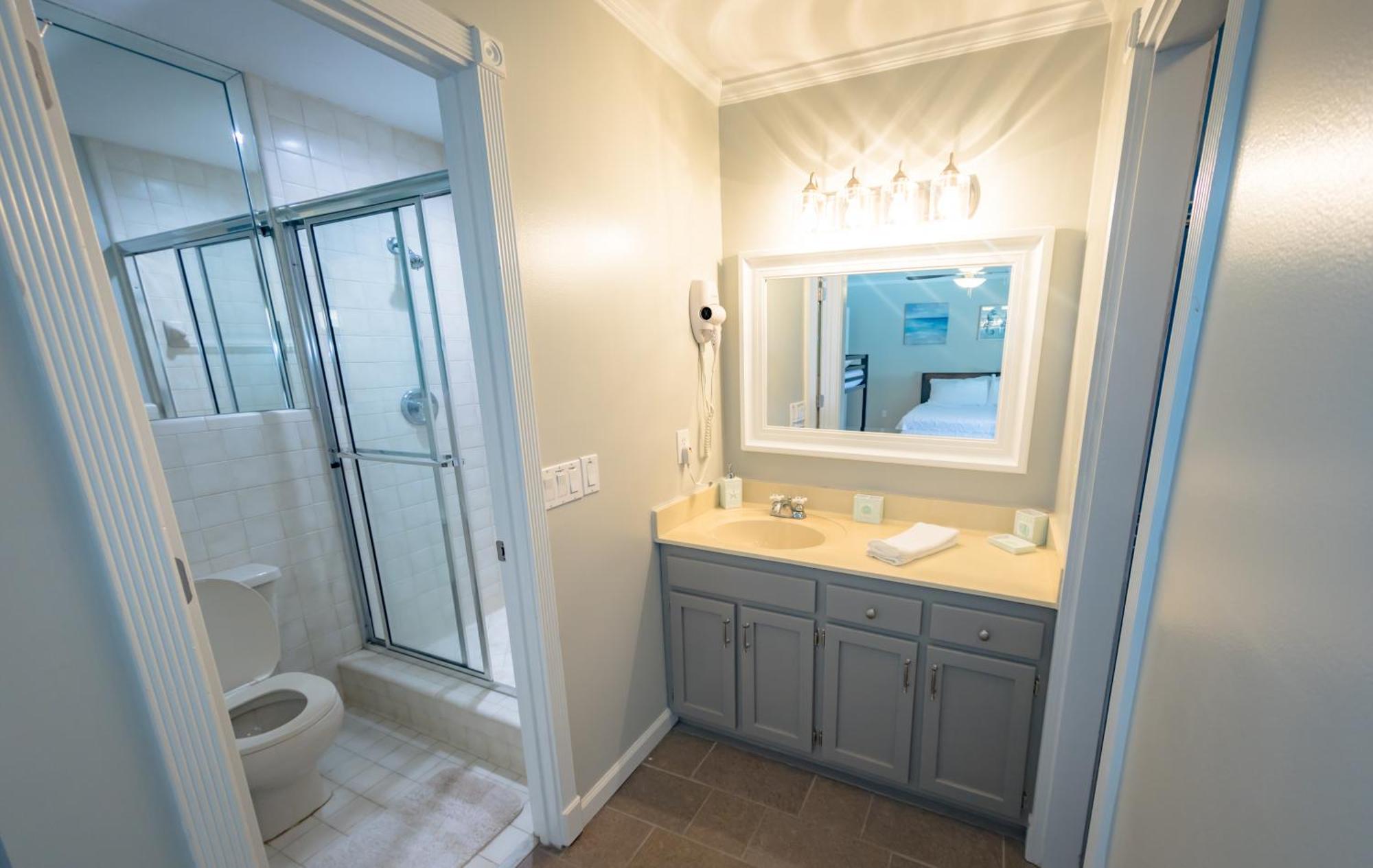 Holiday home Panhandle Paradise, Heated Pool, Hot Tub, Mini & Disc Golf, Game Panama City Beach