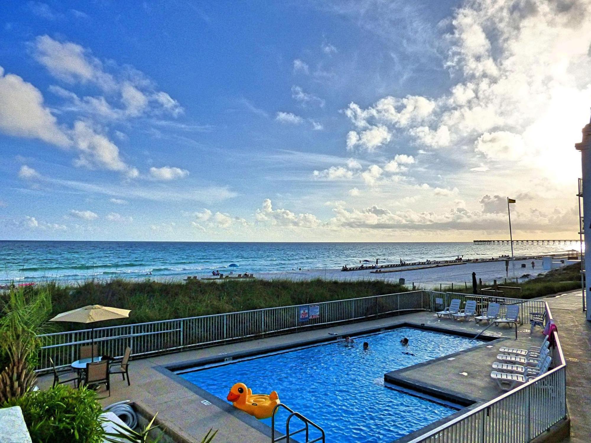 Apartment Pet Friendly Ground Level Steps To The Sand! Pool Hot Tub Wifi