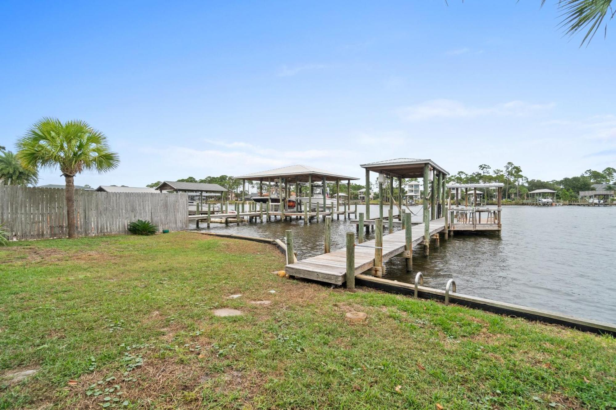 Lagoon Cocune By Book That Holiday home