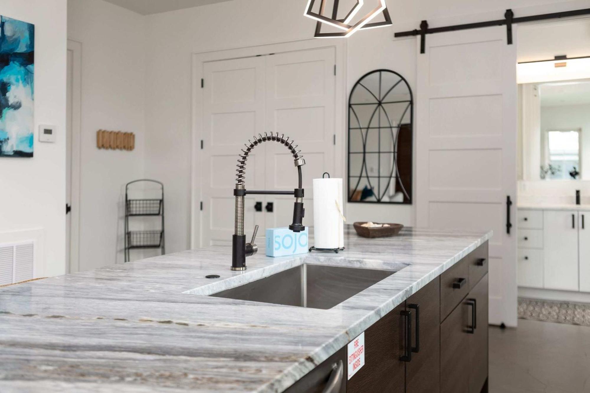 Lux Newly Built Seaglass And Sunsets Heatable Pool Close To Family Friendly Panama City Beach