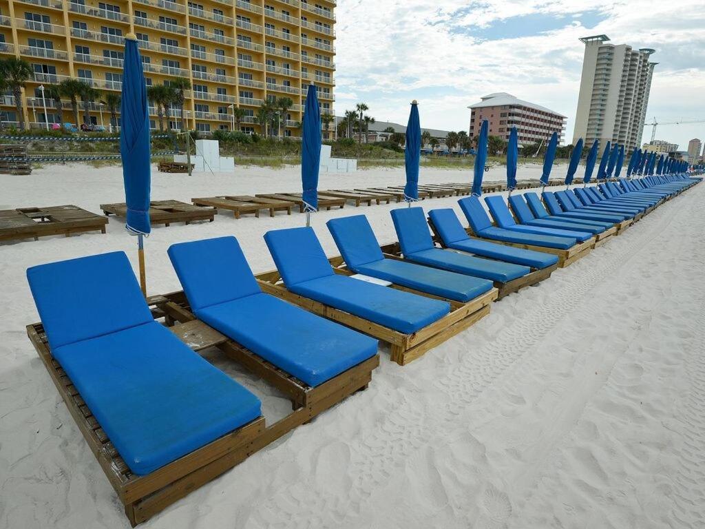 Apartment 1202 East Calypso Gulf Front 3bedroom 2 Bath