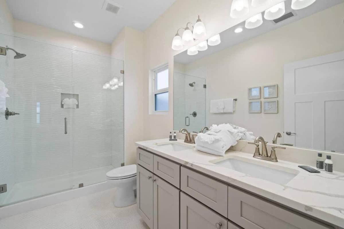 Palm Paradise Family House Pet Friendly Holiday home Panama City Beach