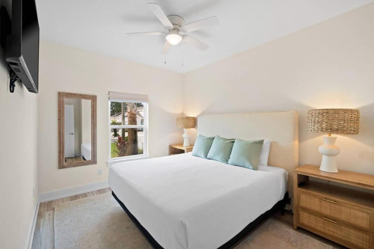 Palm Paradise Family House Pet Friendly Holiday home *