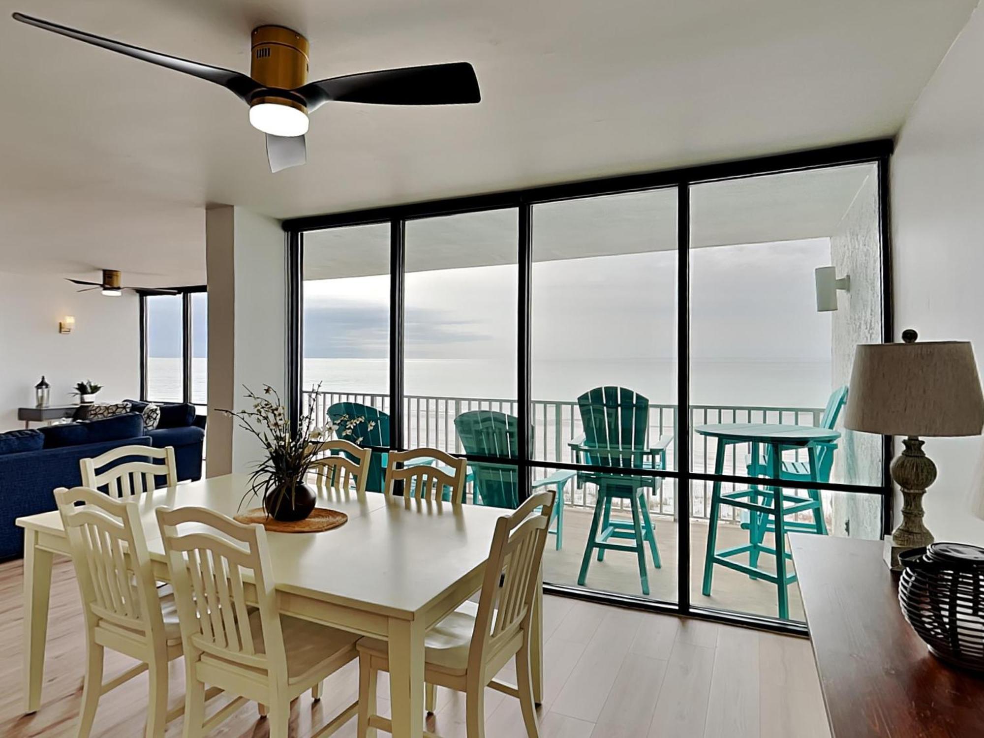 Edgewater Leeward #201 *