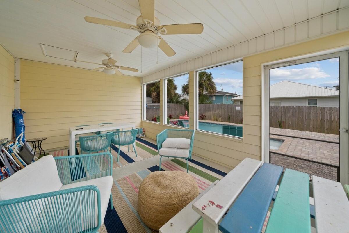 Holiday home Baby Brand New Pool Golf Cart Included 3br *