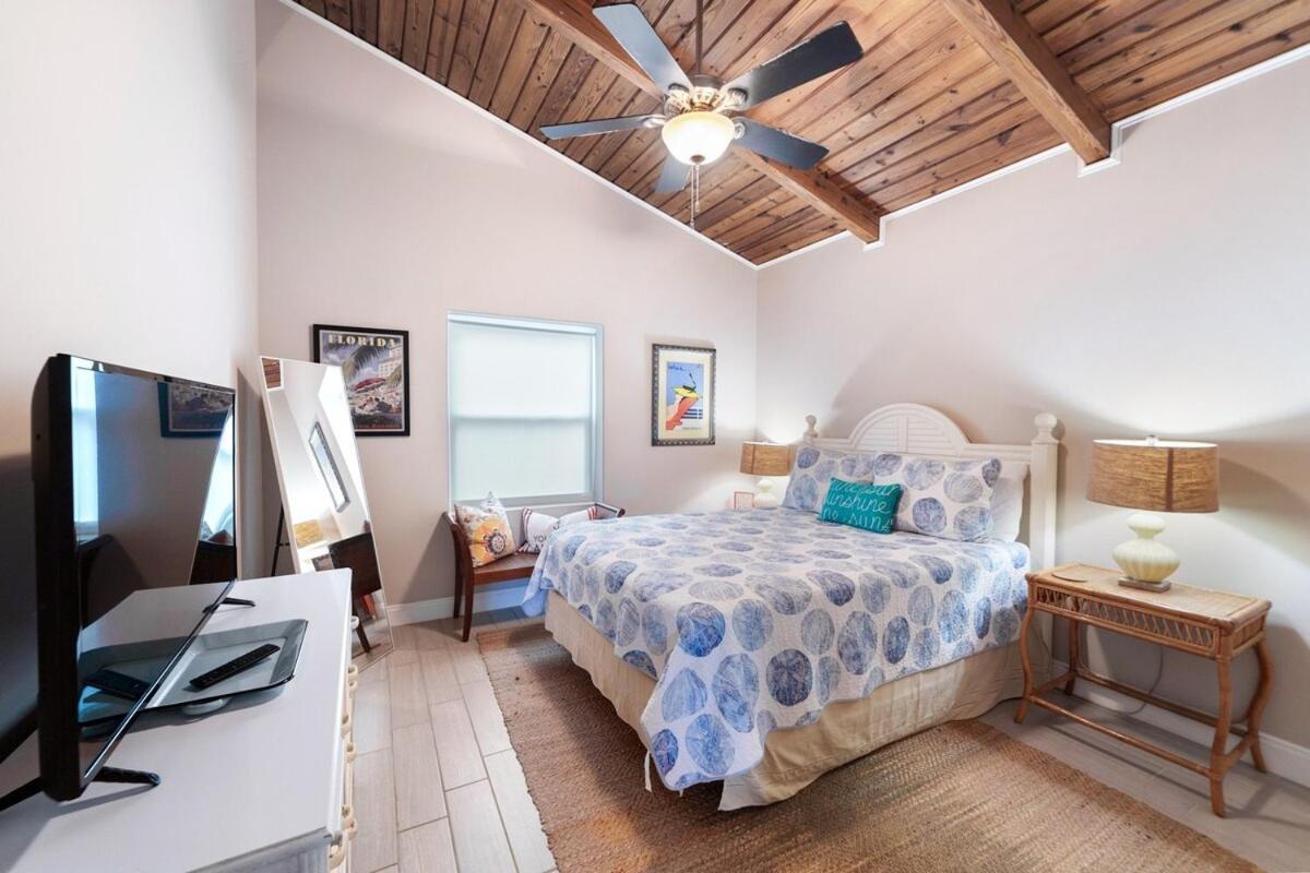 Baby Brand New Pool Golf Cart Included 3br Holiday home Panama City Beach