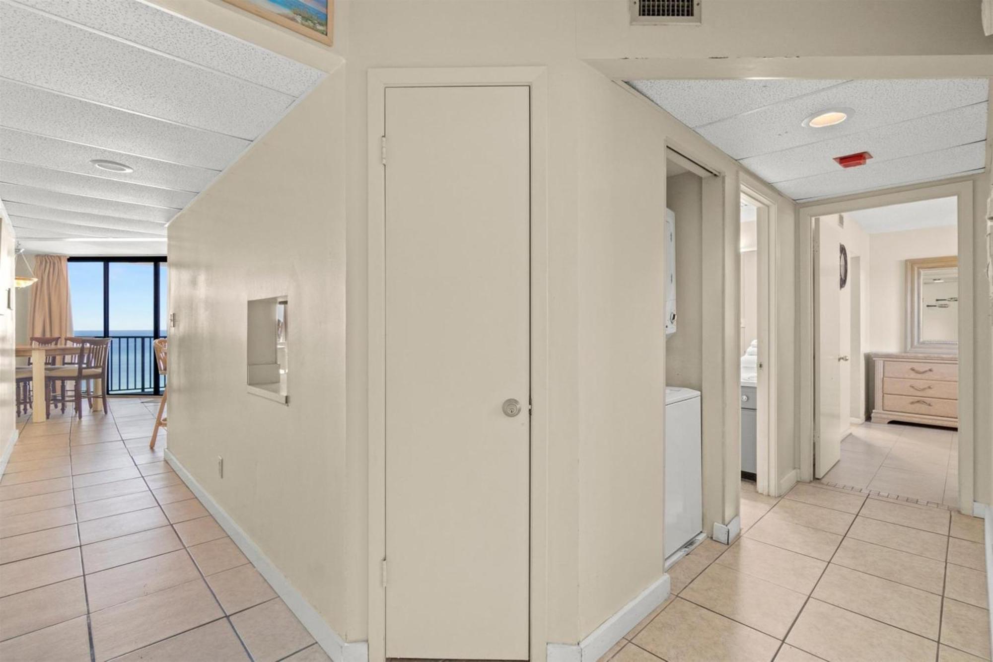 Aquavista 405e Apartment