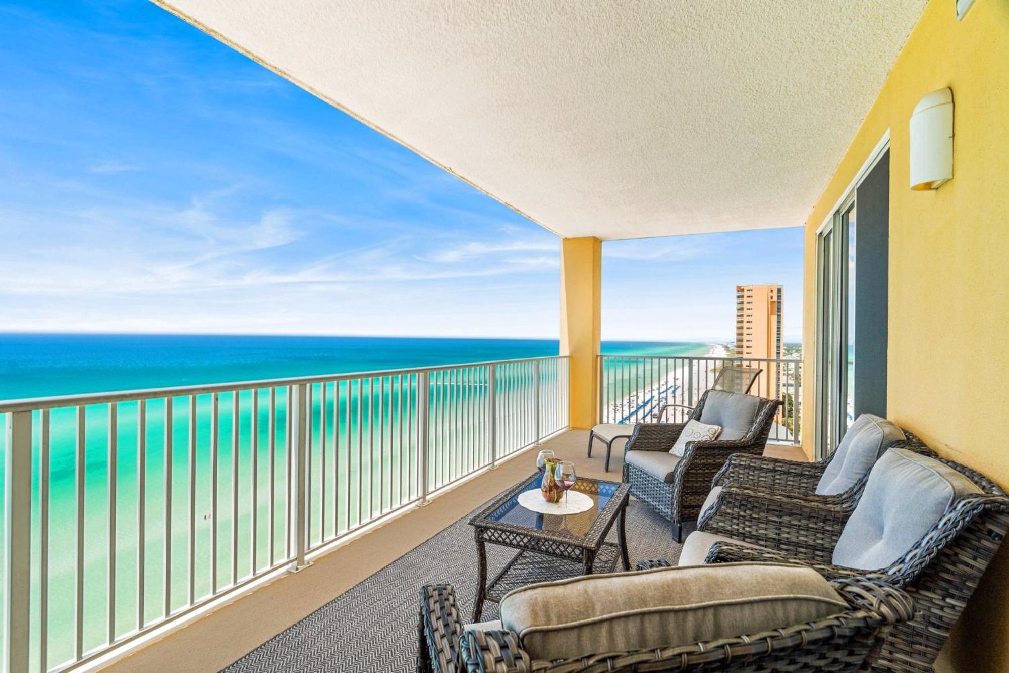 Tropic Winds Luxury * Panama City Beach
