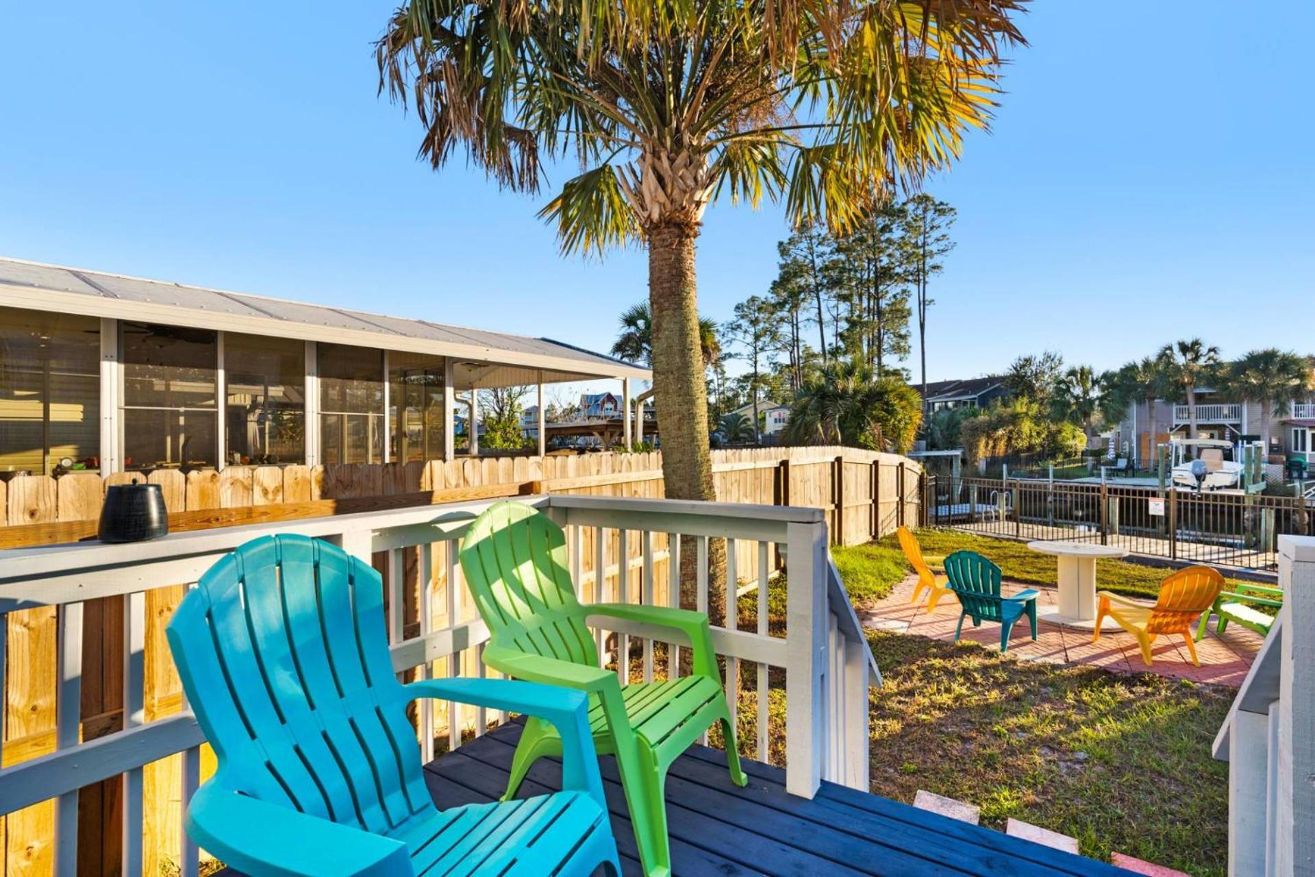 Dockside Retreat