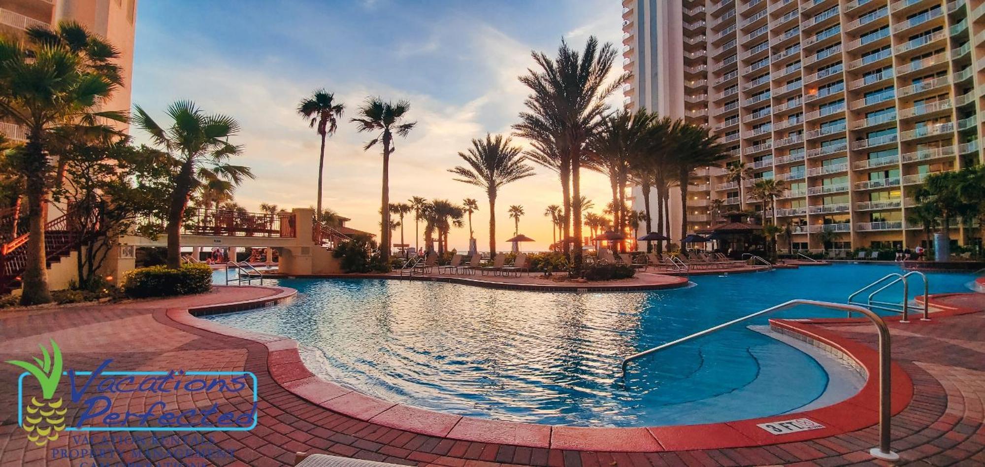 Shores Of Panama 318 - 2bd, Sleeps 8! Great View! Reserved 3rd Floor Parking Space! * Panama City Beach