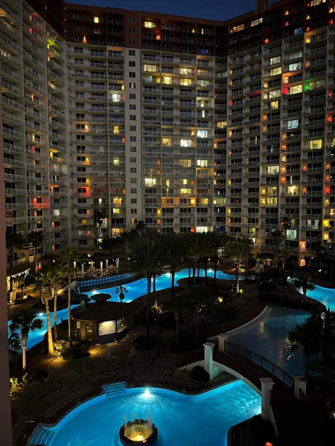 Apartment Shores Of Panama 318 - 2bd, Sleeps 8! Great View! Reserved 3rd Floor Parking Space! *