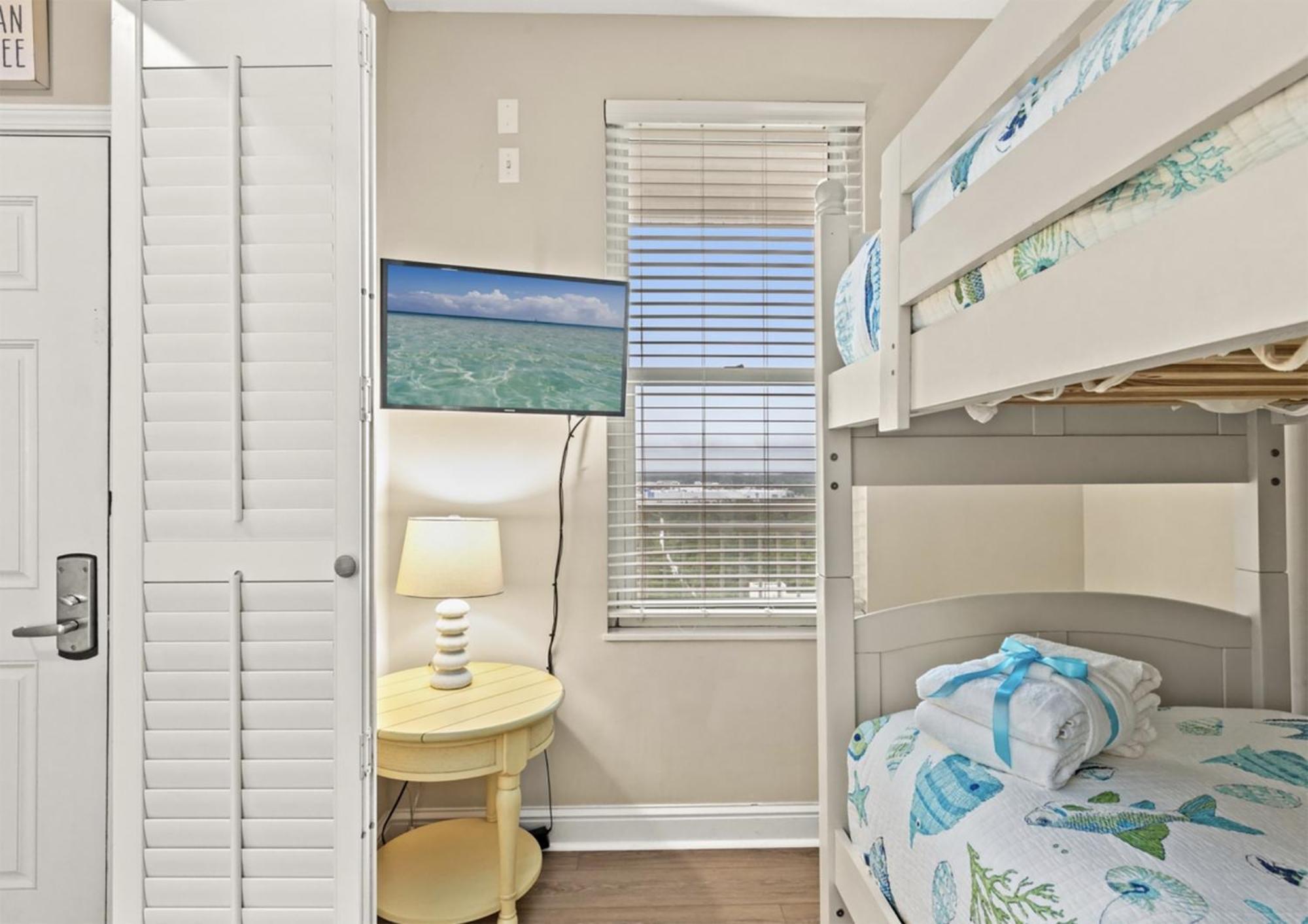 Apartment Aqua 1207 By Emerald Coast Retreats Panama City Beach