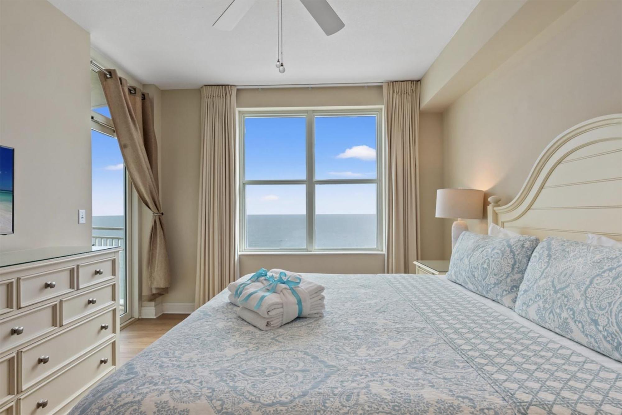 Aqua 1207 By Emerald Coast Retreats Apartment *