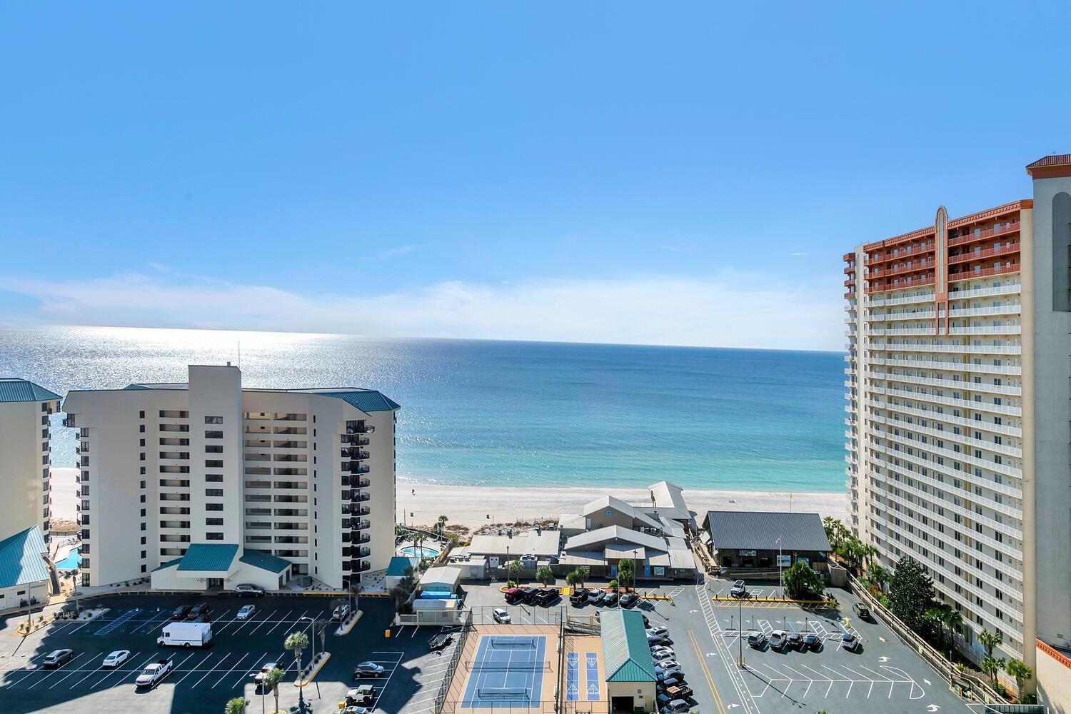 Laketown Wharf 1527