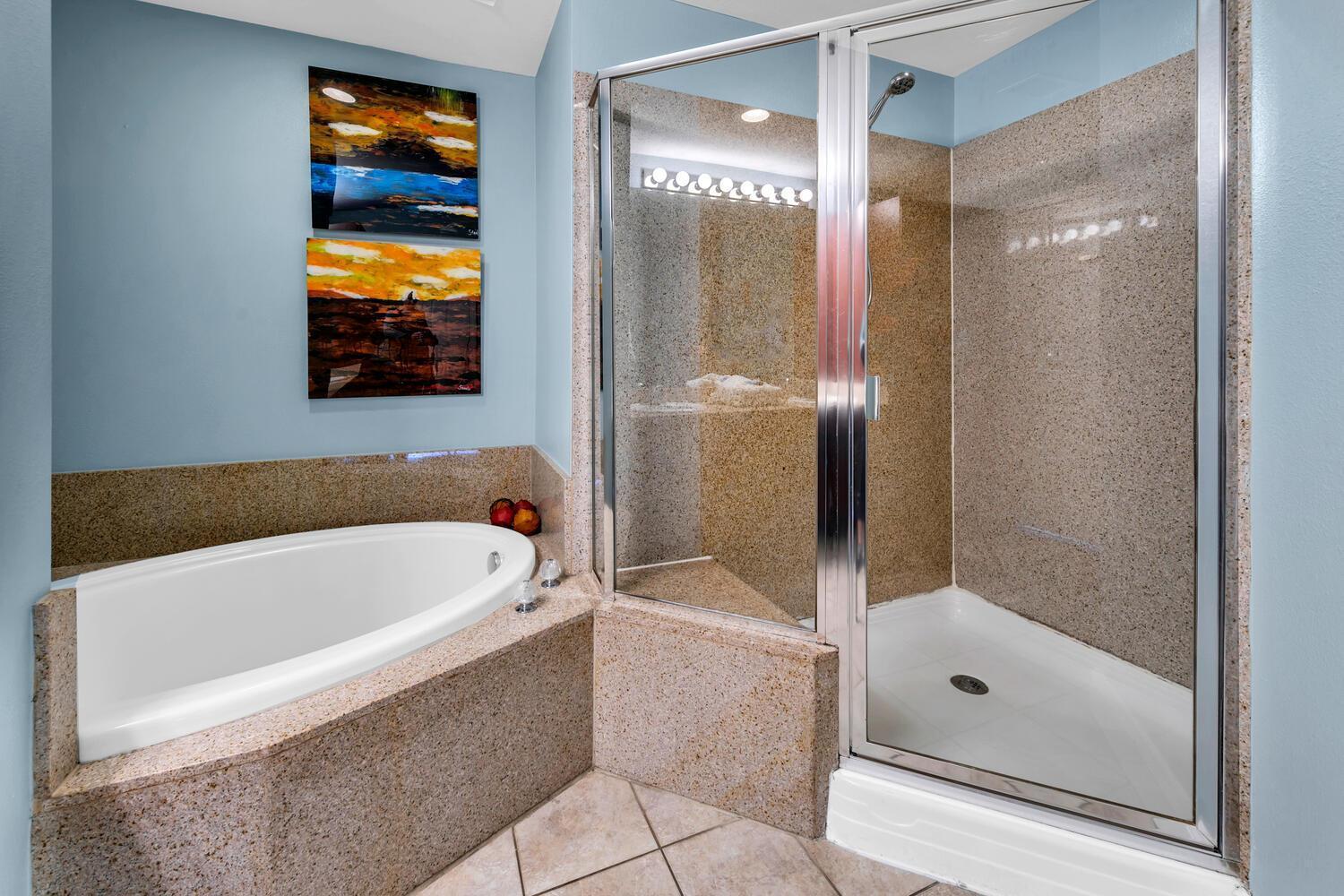 Apartment Laketown Wharf 1527 *