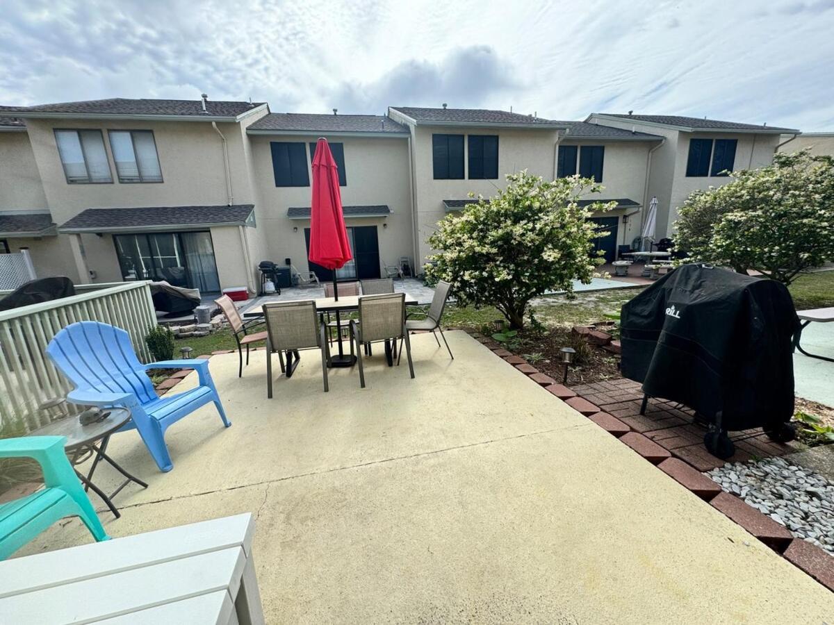 Holiday home 2 Bd 2 And Half Ba Two Story Haven Pet Friendly With Golf Cart *