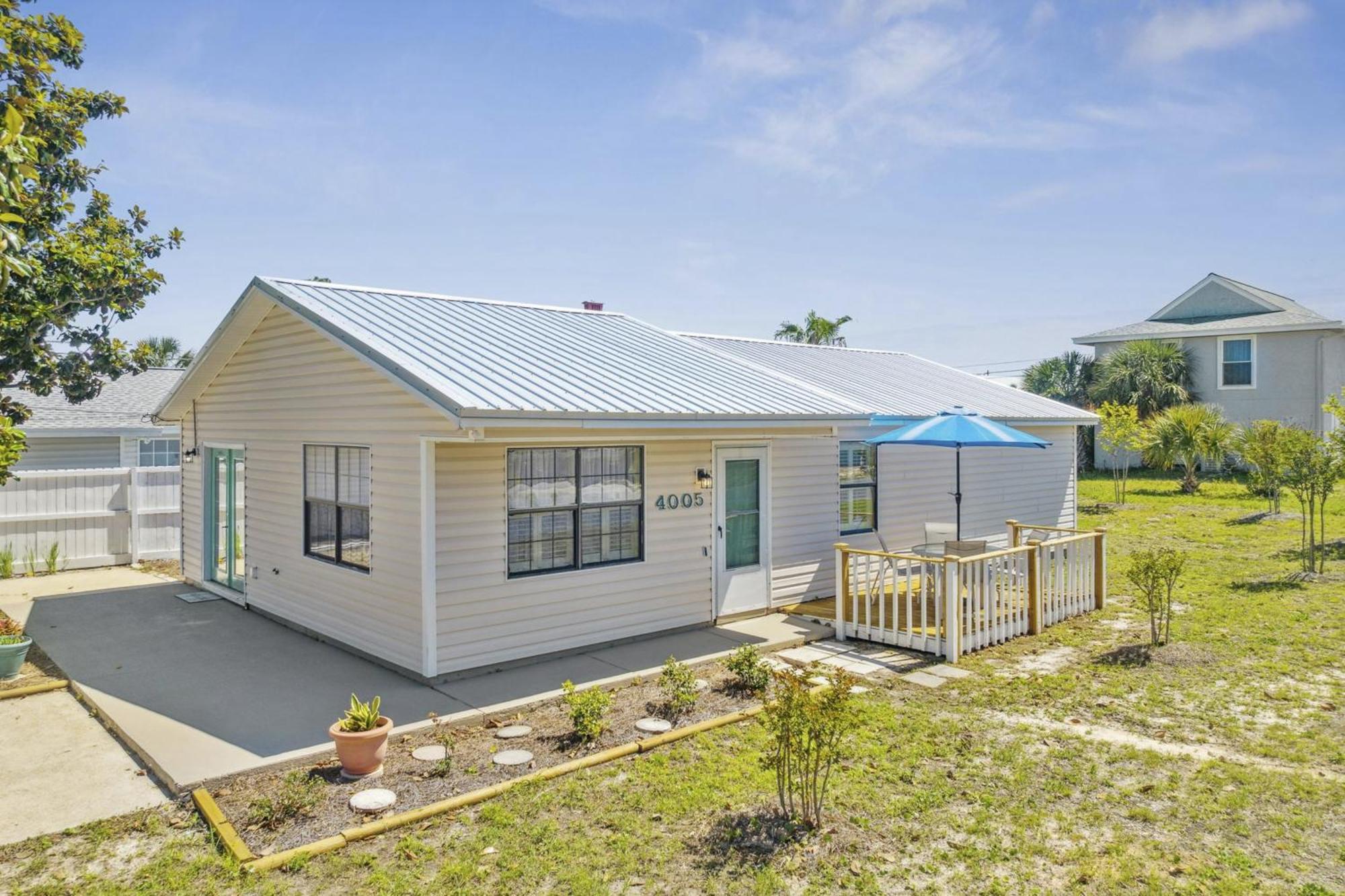 Sea Glass Holiday home *