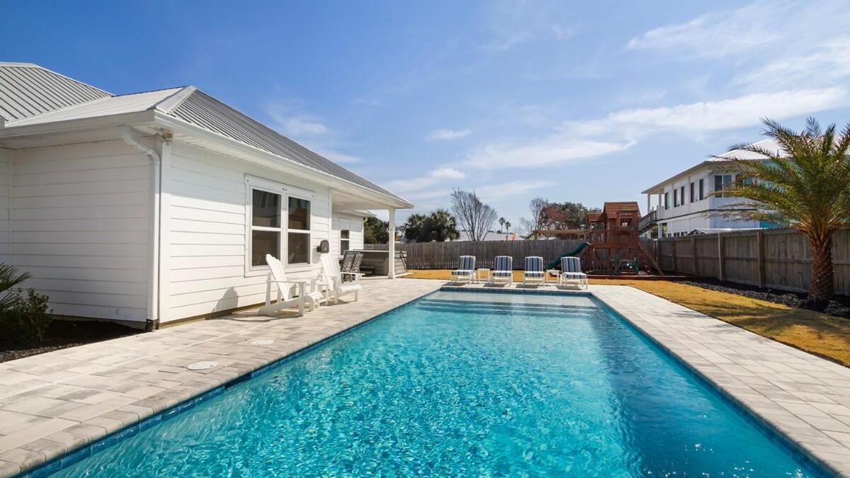 Pinetree Paradise! Holiday home *