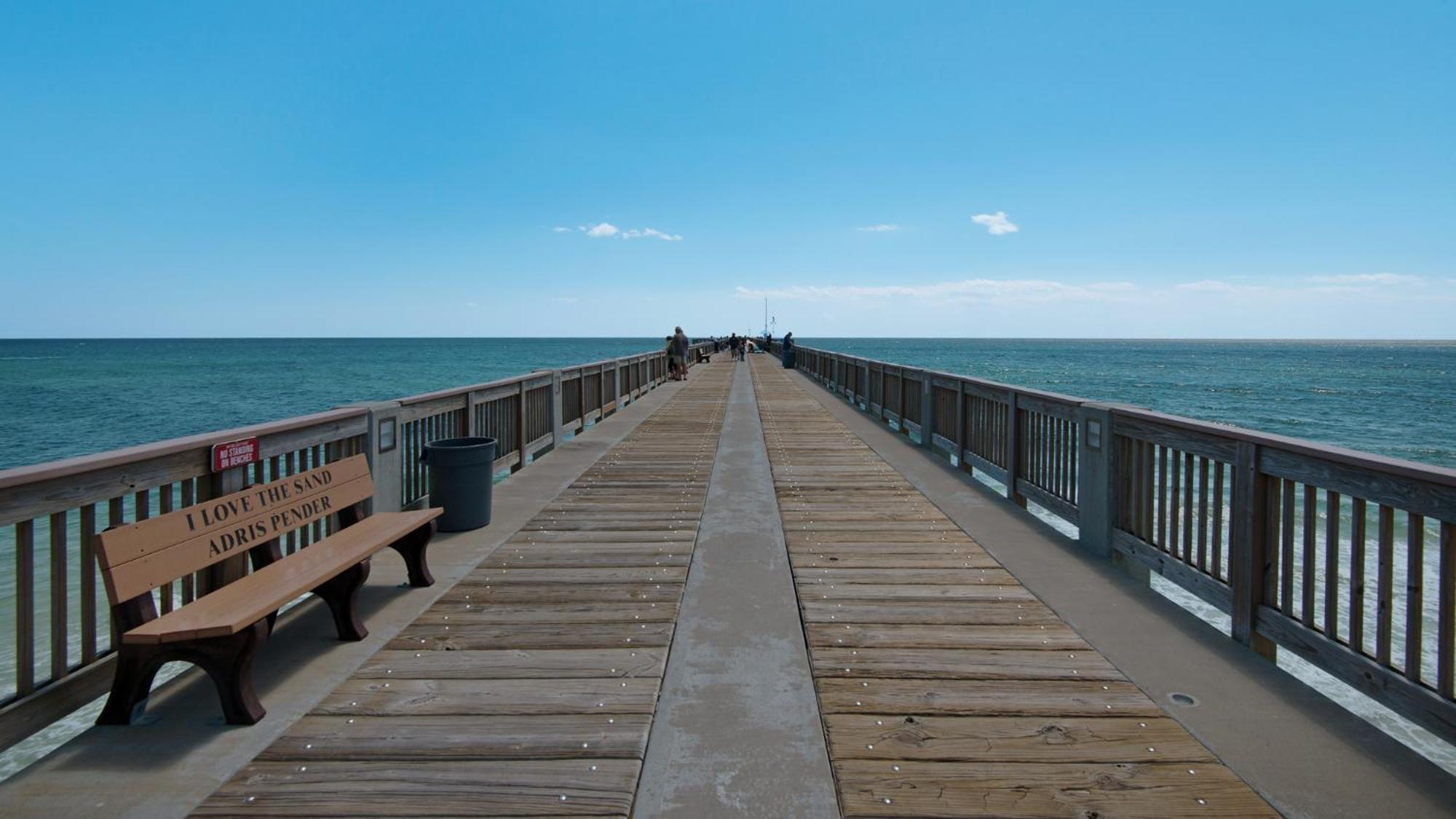 Holiday home Parking Included-beachfront 2bd Ocean Villa! Gorgeous Amenities, Private Complex