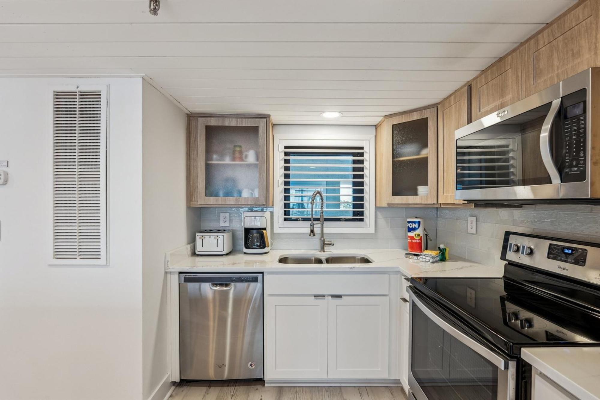 Watercrest 408 - 2br 2ba - Emerald Gulf Paradise Apartment *