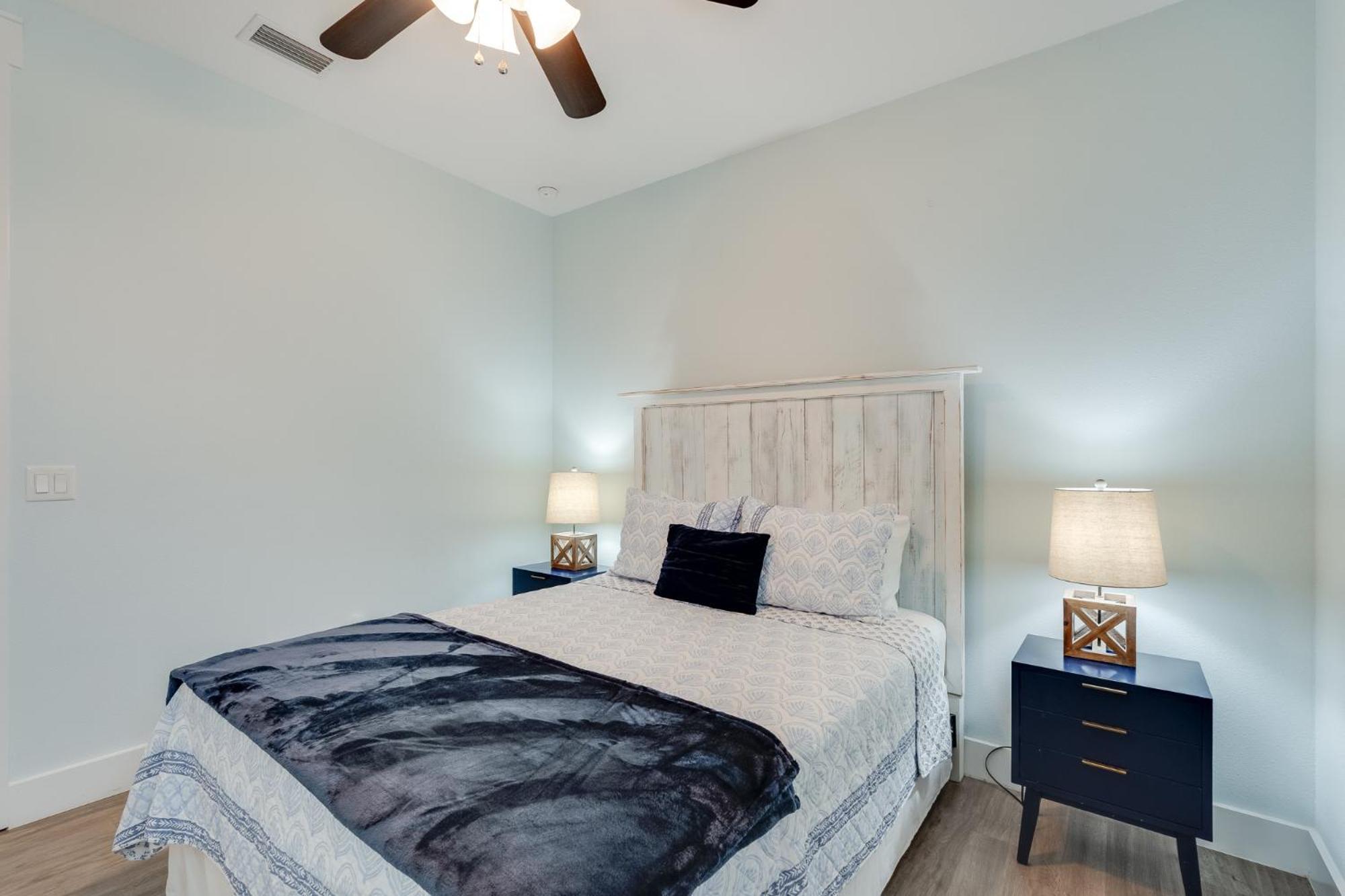 Holiday home Coastal Sands - 219 Sands Street *