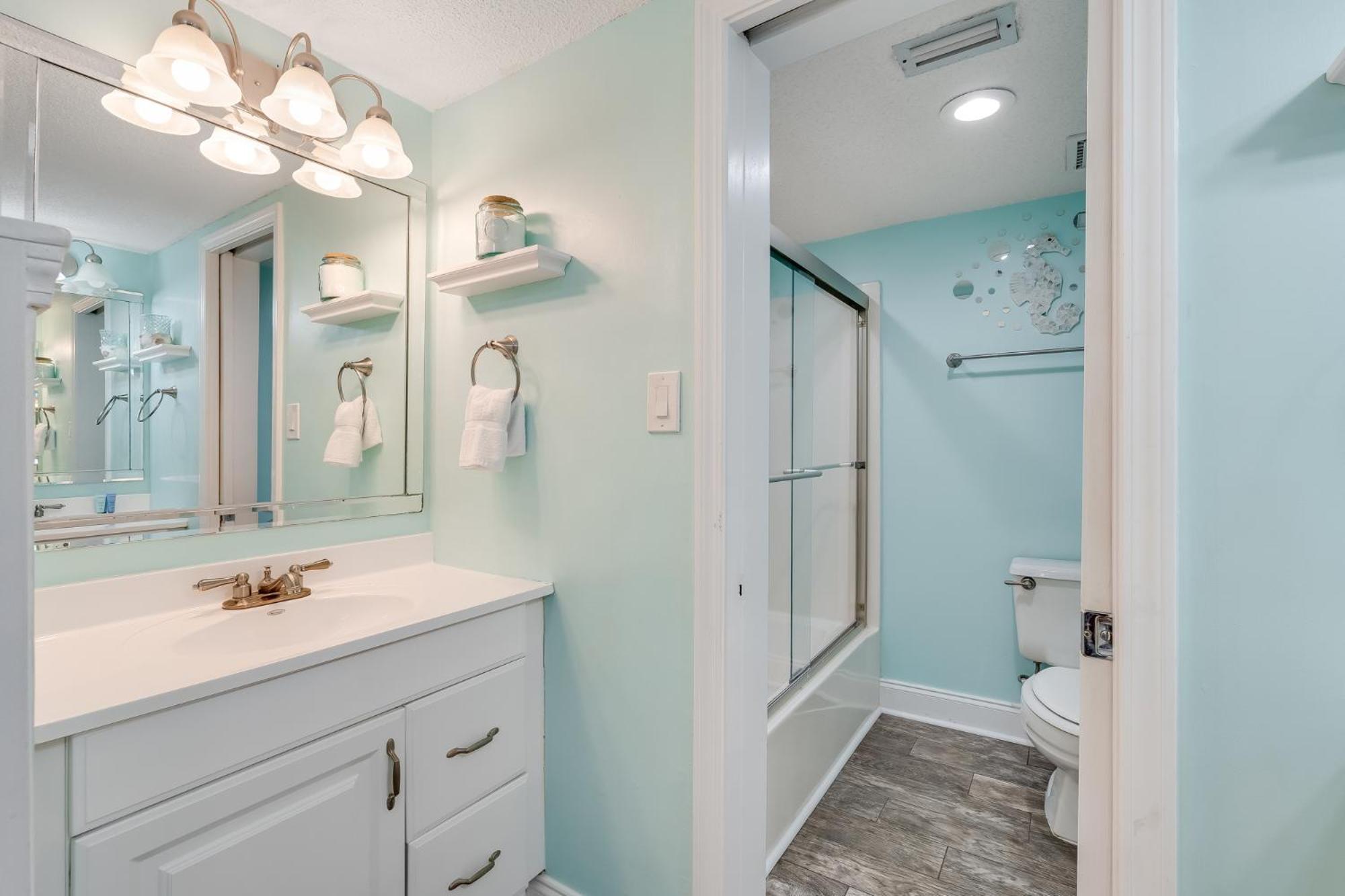 Commodore 605 3 Bedroom 3 Ba With 2 Beachfront Masters Apartment Panama City Beach