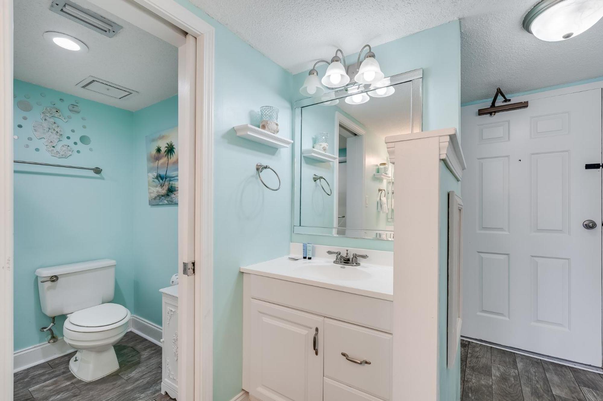 Commodore 605 3 Bedroom 3 Ba With 2 Beachfront Masters Apartment *
