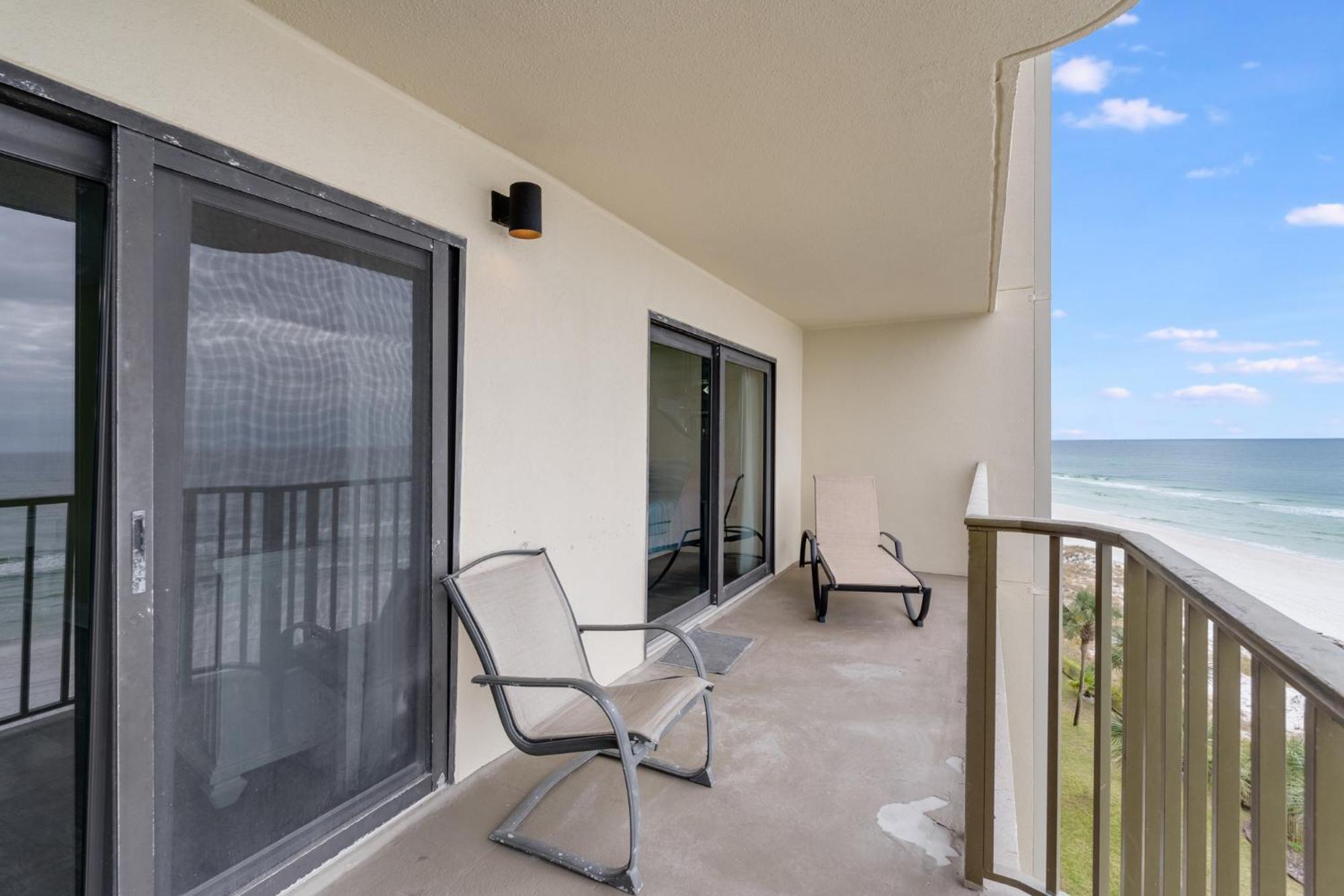 Commodore 605 3 Bedroom 3 Ba With 2 Beachfront Masters