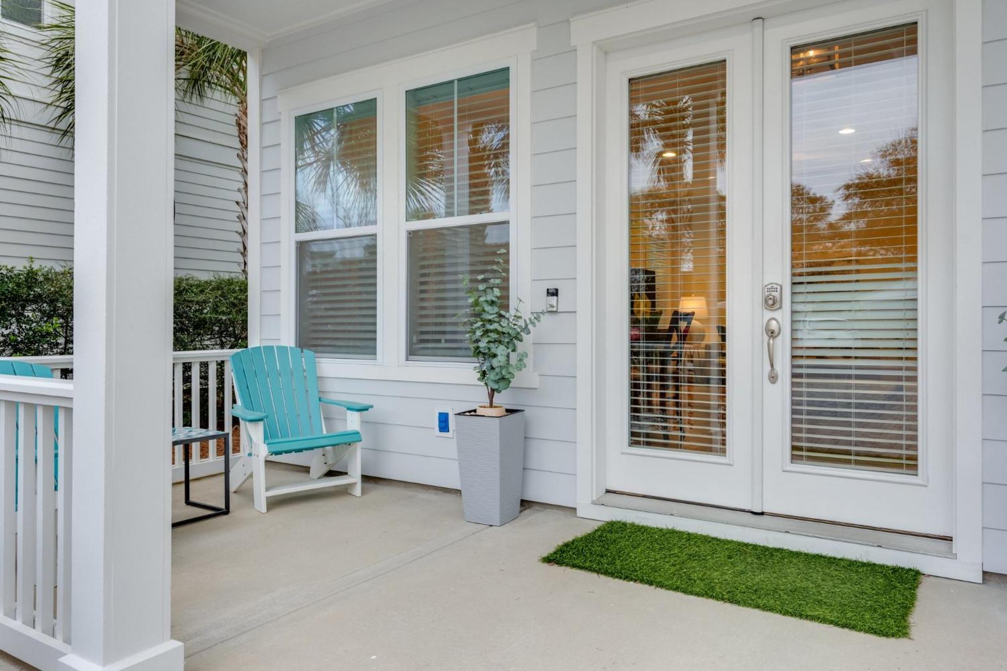 Coastal Sands - 219 Sands Street Holiday home