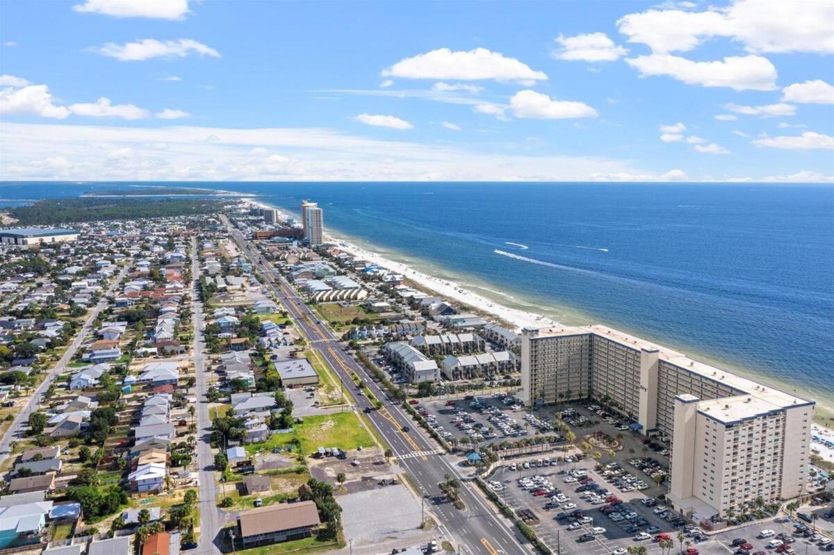 Regency Towers 207 - Sleeps 8 -east-gulf Overview Apartment *