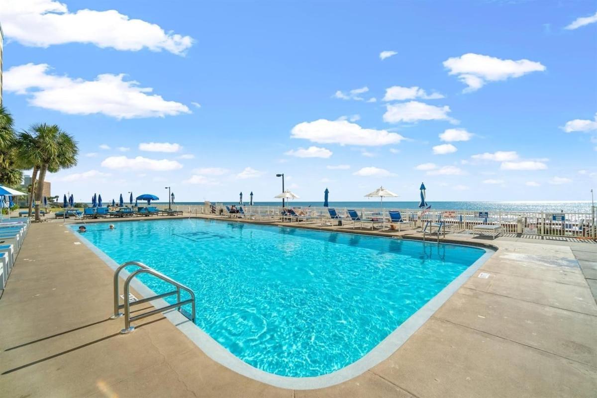 Apartment Regency Towers 207 - Sleeps 8 -east-gulf Overview *