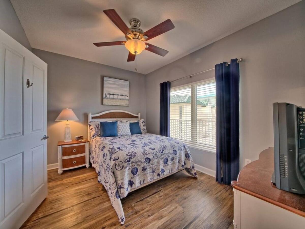 Shores Of Panama 1307, Two Masters! Under 25 Ok! * Panama City Beach