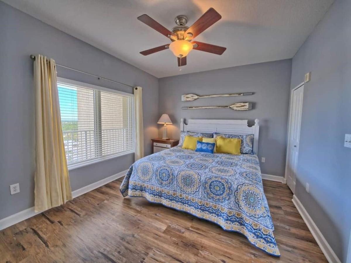 Apartment Shores Of Panama 1307, Two Masters! Under 25 Ok!
