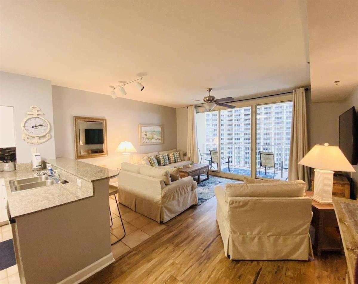 Shores Of Panama 1307, Two Masters! Under 25 Ok! Apartment *