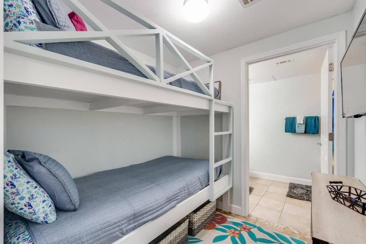 Shores Of Panama 602 2 Bedroom 2 Ba Beachfront Balcony