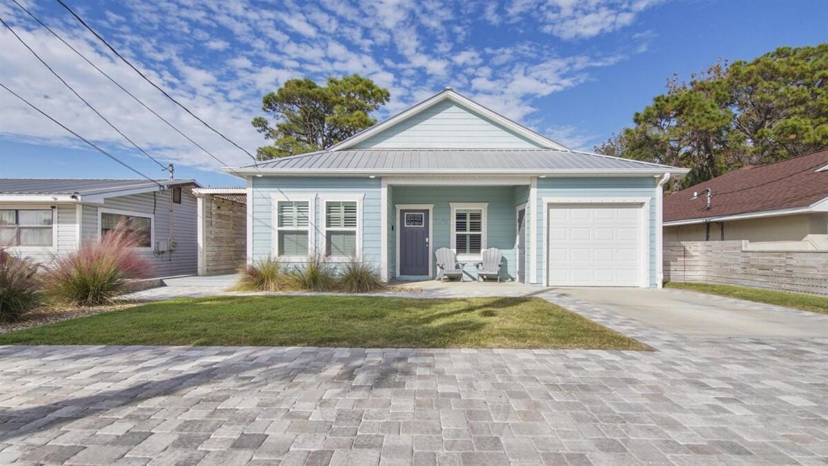 Pcb 3 Bed 2 Bath House Chasing Sunsets Panama City Beach