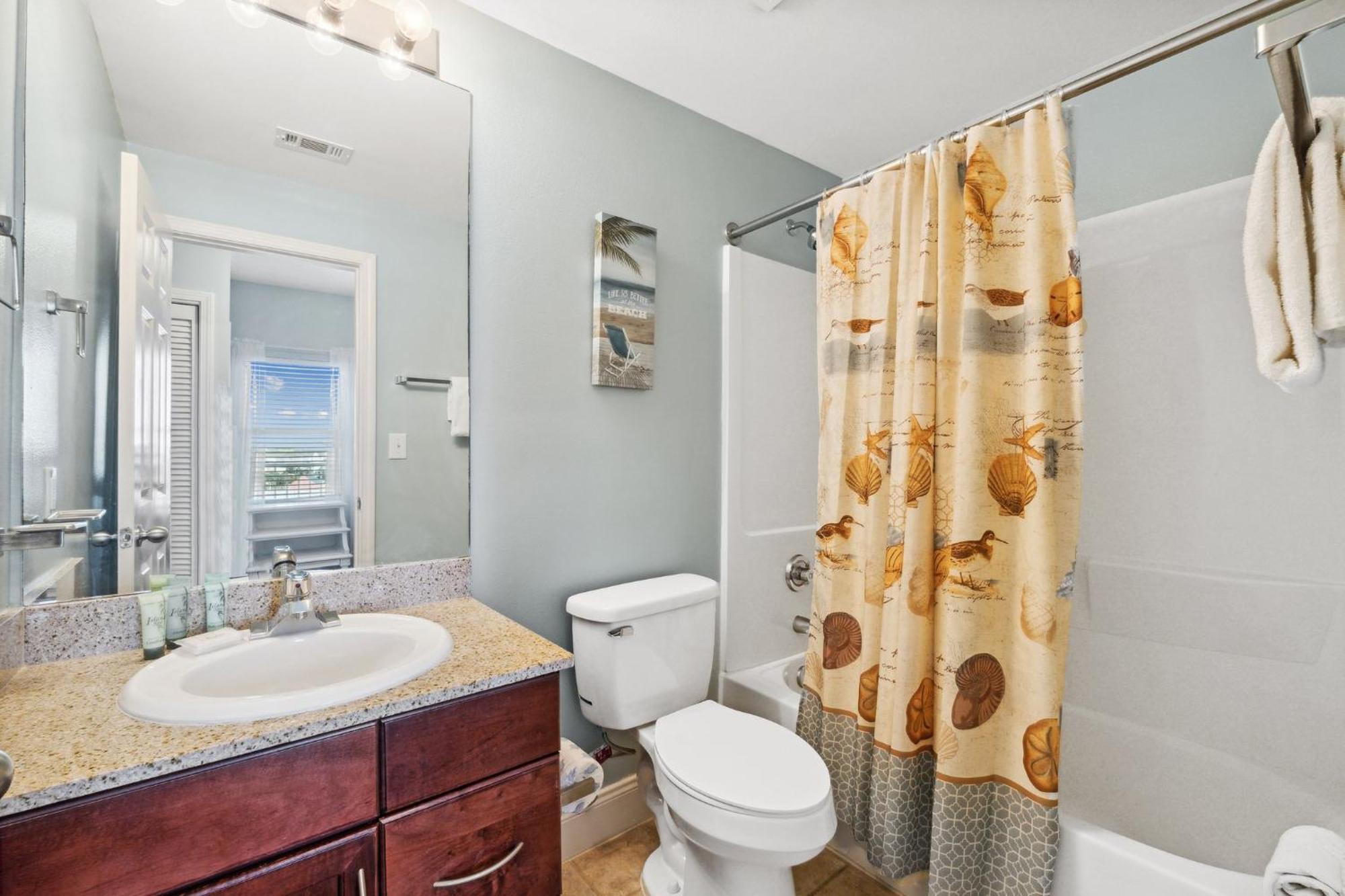 The Scene At Laketown Wharf #524 By Nautical Holiday home