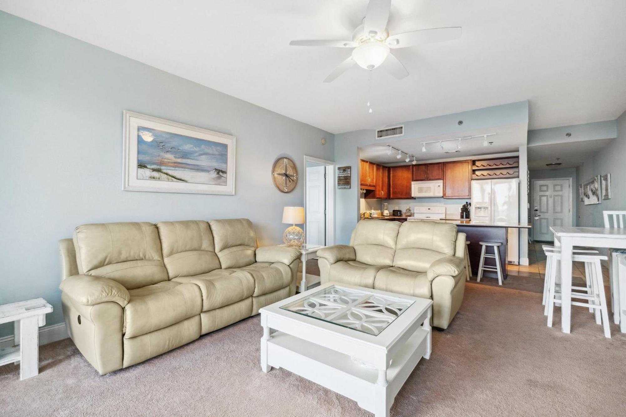 The Scene At Laketown Wharf #524 By Nautical Holiday home *