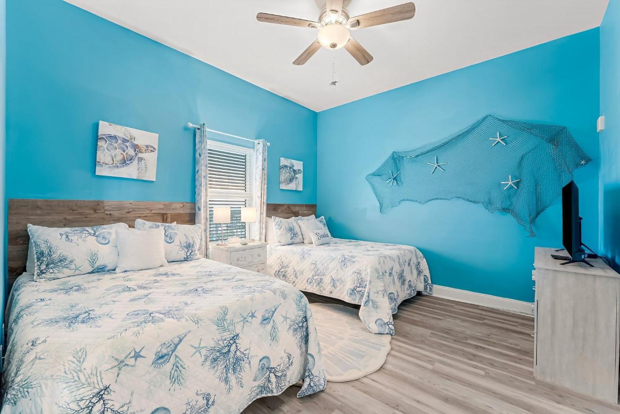Holiday home The Lost Flip Flop At Laketown Wharf #2012 By Nautical Panama City Beach