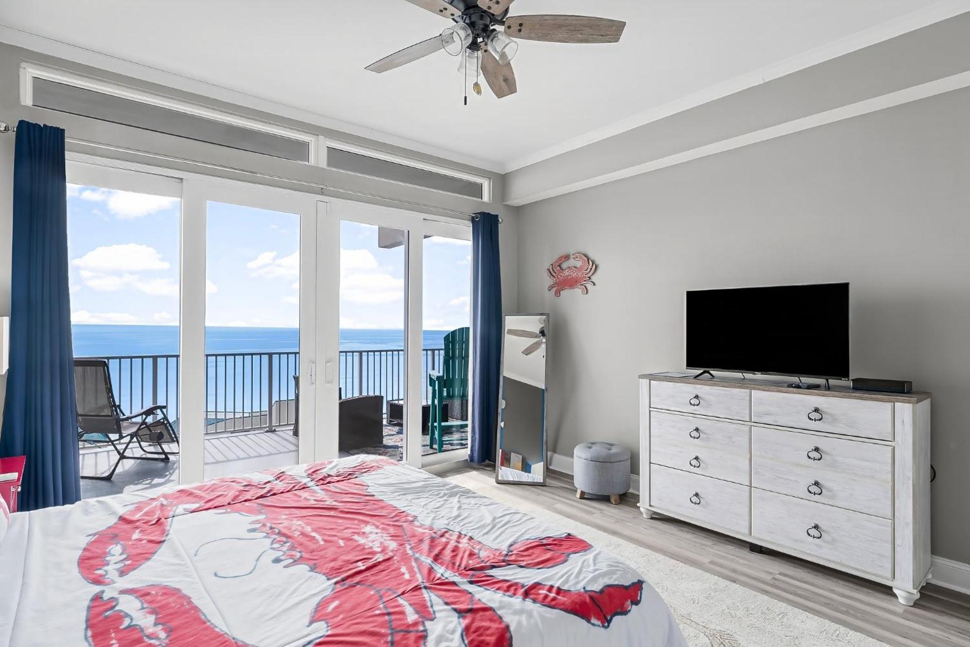 The Lost Flip Flop At Laketown Wharf #2012 By Nautical Holiday home Panama City Beach