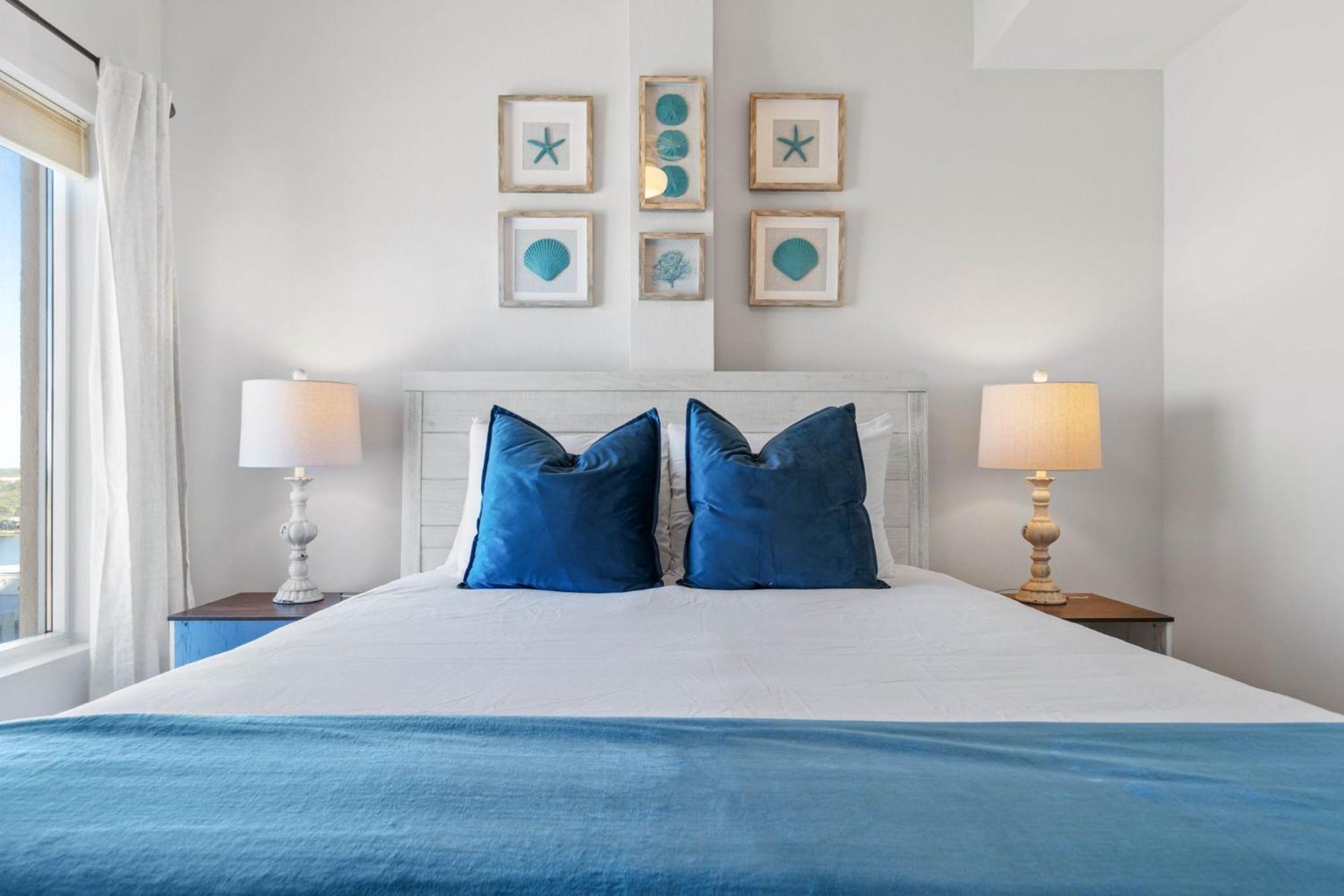 1200 Tidewater Apartment